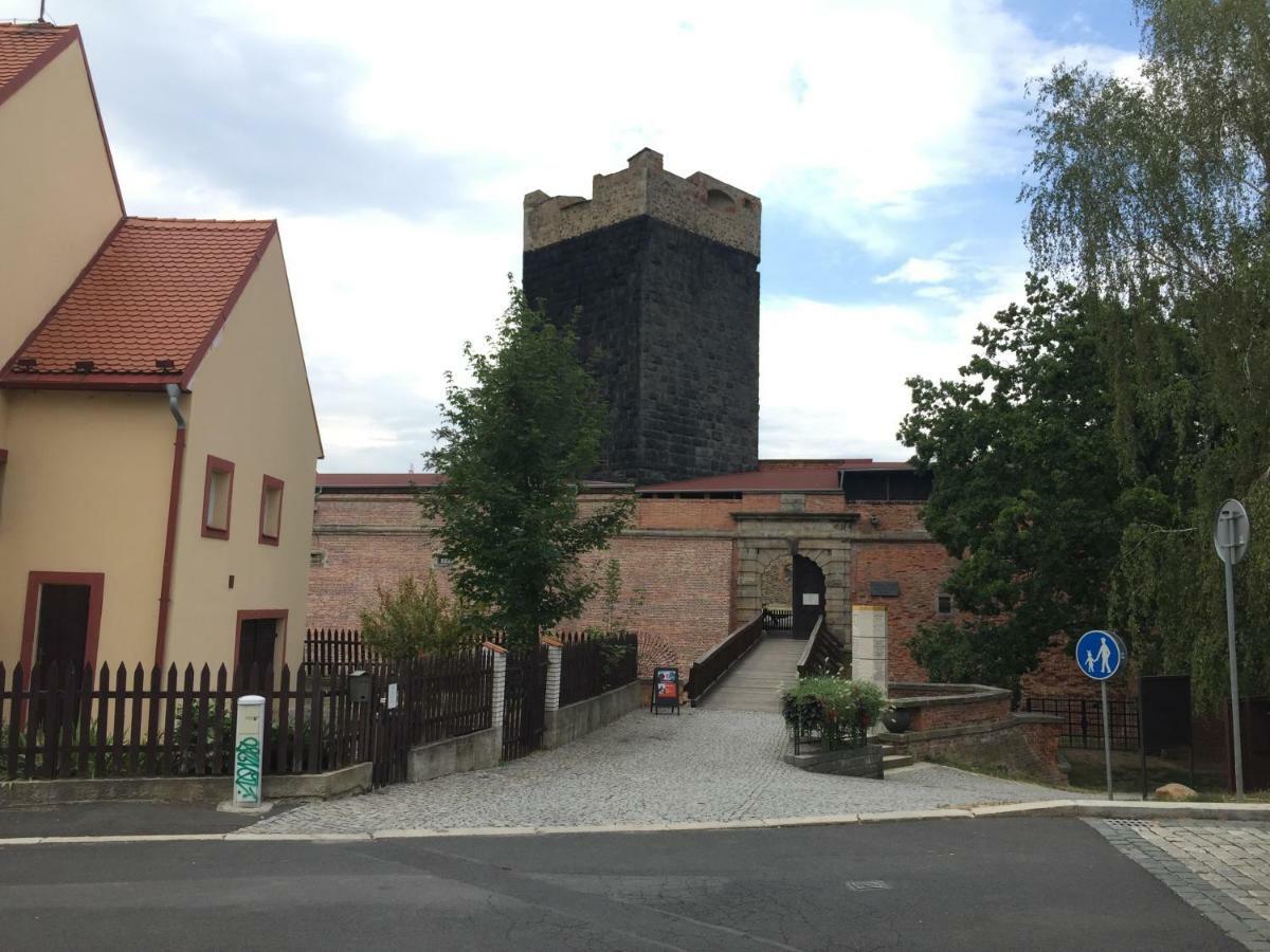 Old Town Apartment Хеб Екстериор снимка
