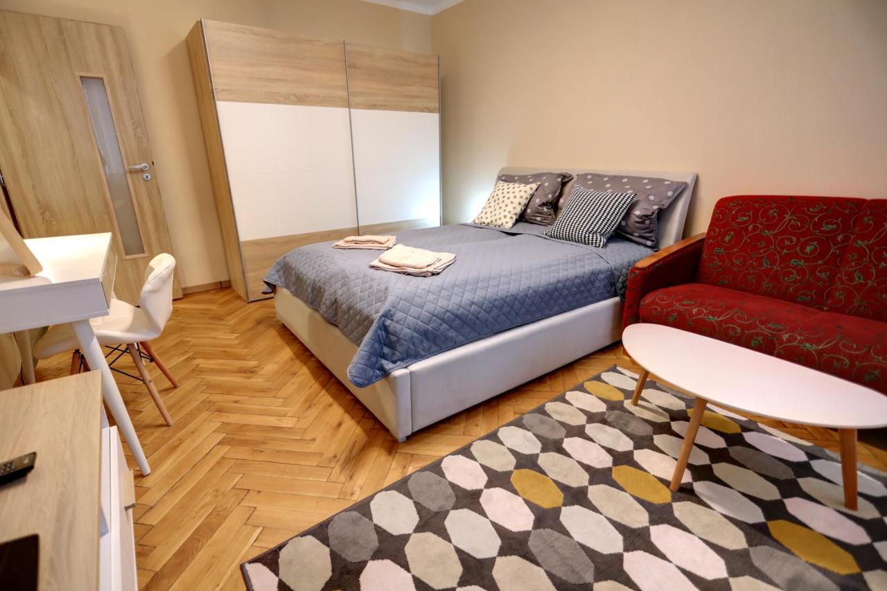 Old Town Apartment Хеб Екстериор снимка