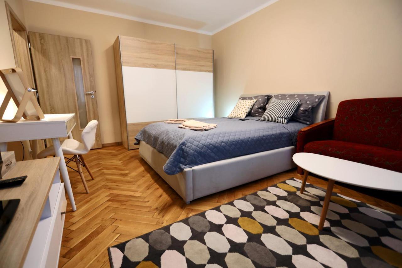 Old Town Apartment Хеб Екстериор снимка